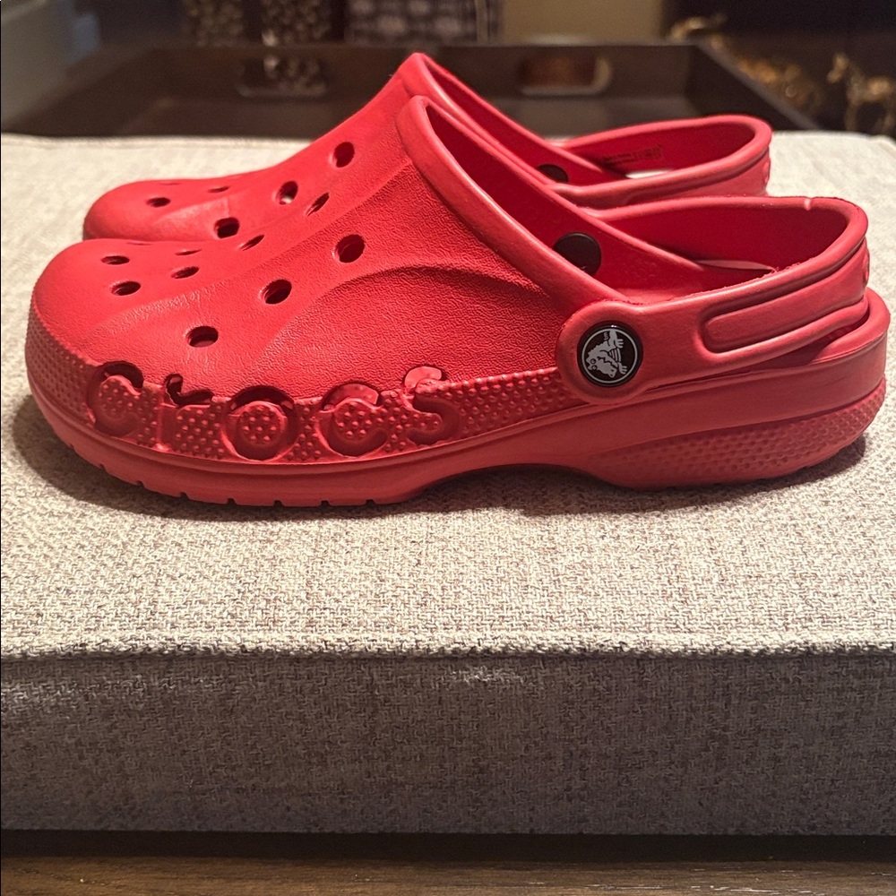 Red Clogs - Picture 2 of 4